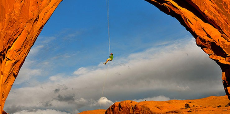 Arches-National-Monument-Utah-US191-Climber-739x367