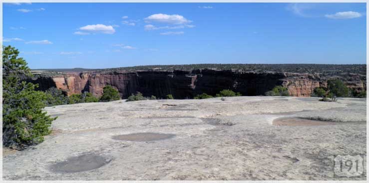 US191_moon_surface_cliffs_739x367